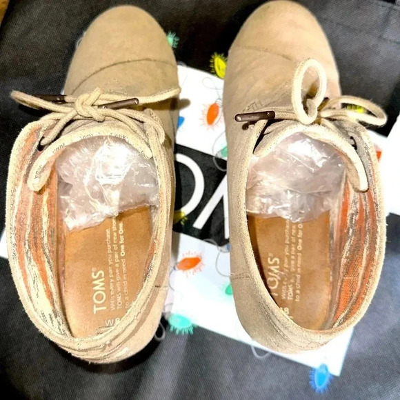 Tom’s Women Suede Tan Wedge Ankle Bootie Shoe Size 8 - Picture 14 of 14